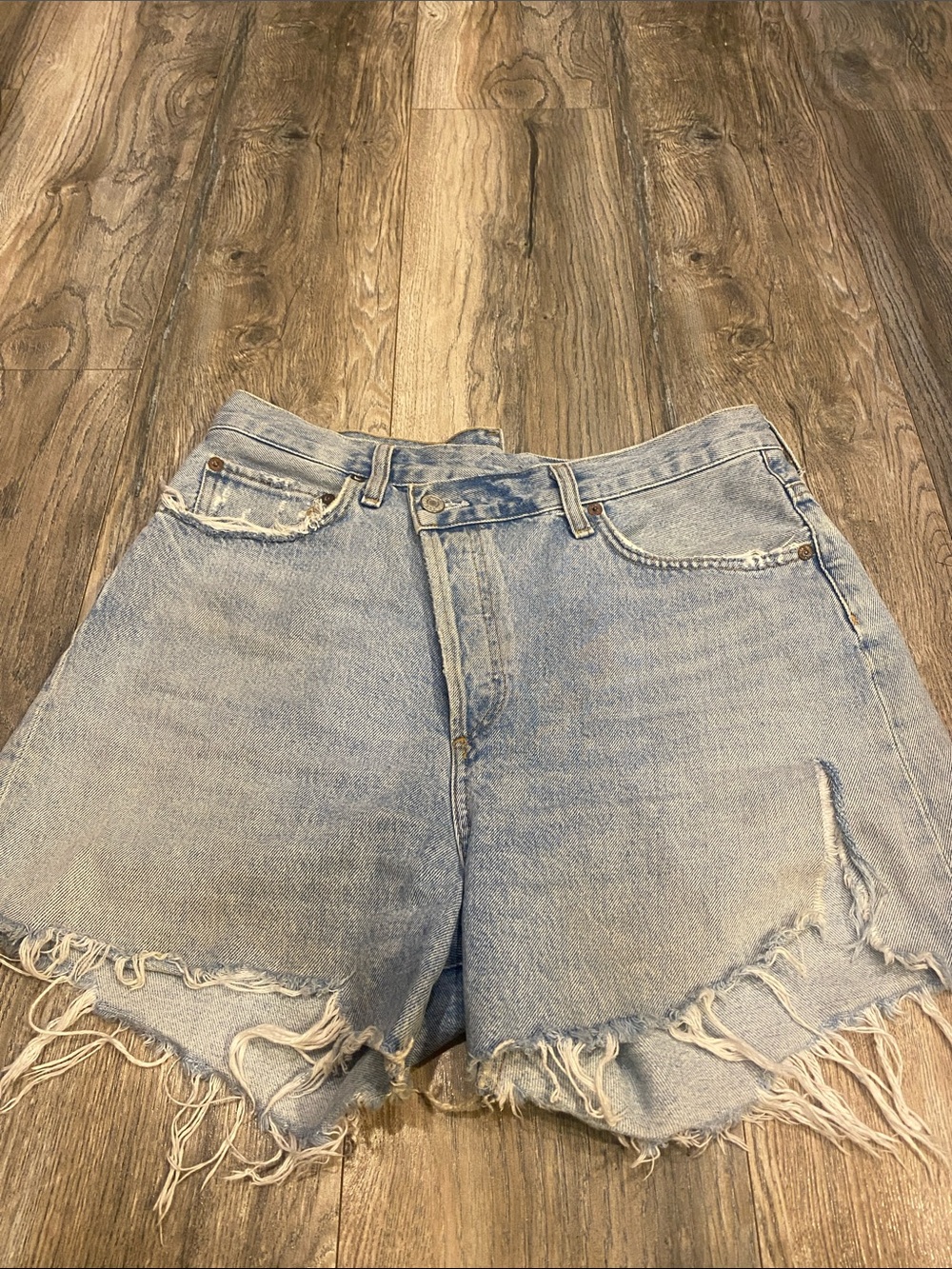 Agolde shorts size 29